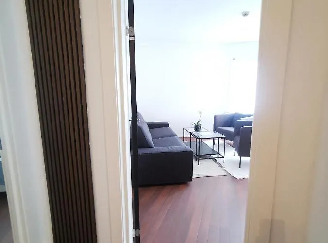 80 Square Metre Flat In The Heart Of - 2 Big Bedrooms Μπέργκεν