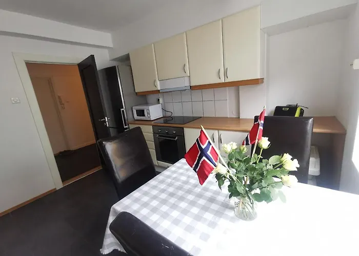 80 Square Metre Flat In The Heart Of - 2 Big Bedrooms *